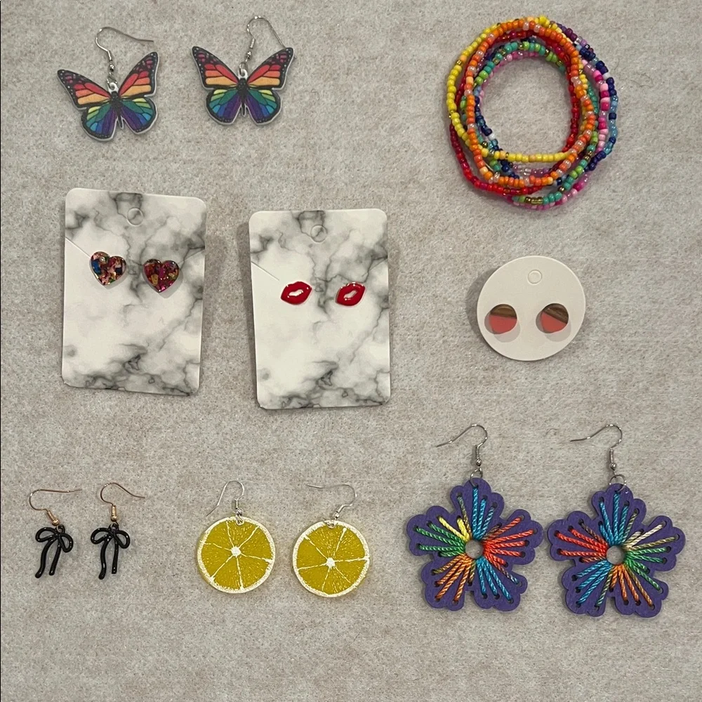 Vibrant Multicolor 8 Piece Jewelry Set‎ With 2 Mystery Gifts!